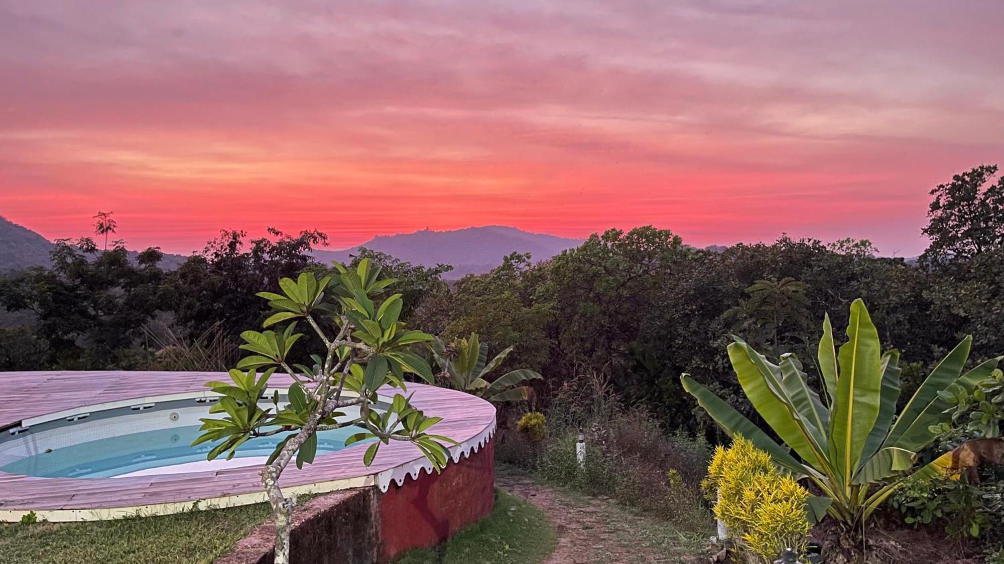 Porsu Hotel Canacona Exterior photo