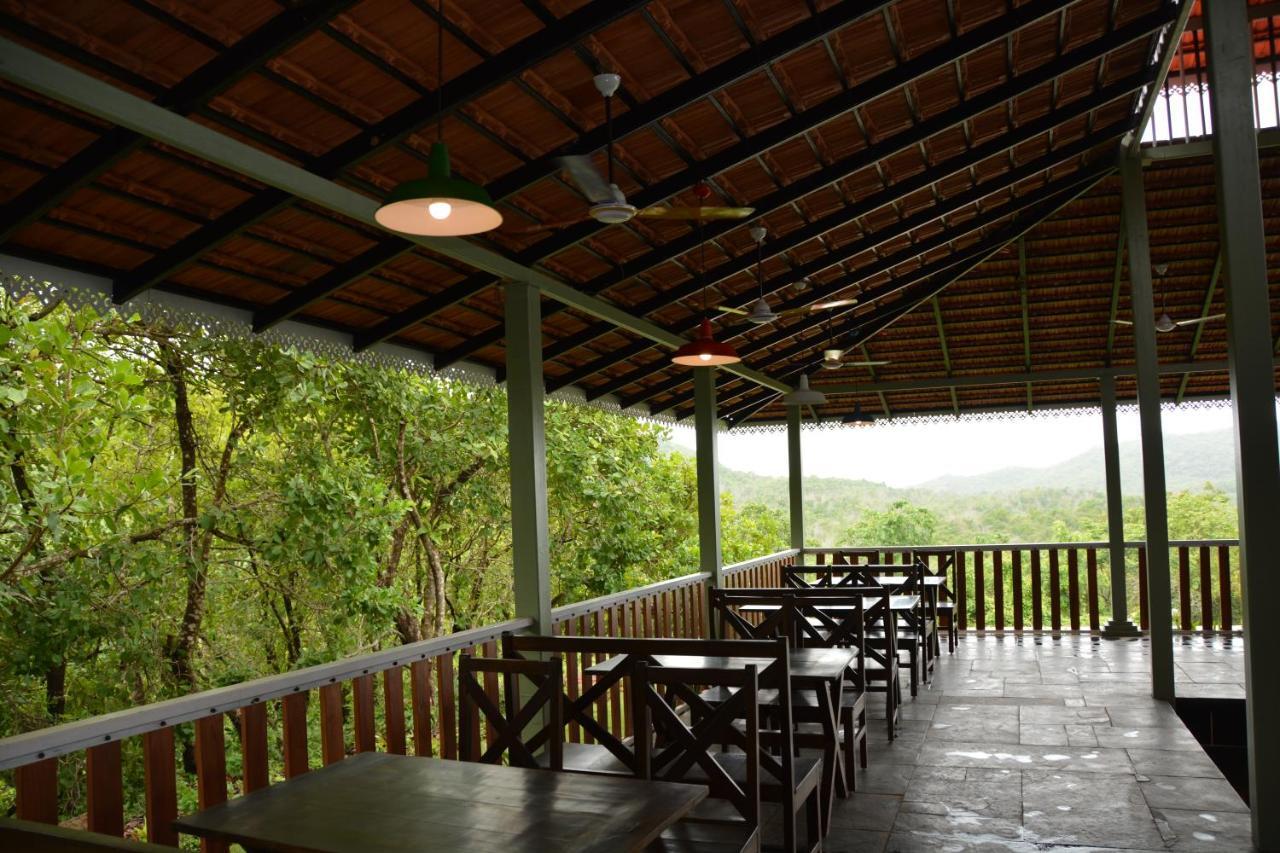 Porsu Hotel Canacona Exterior photo