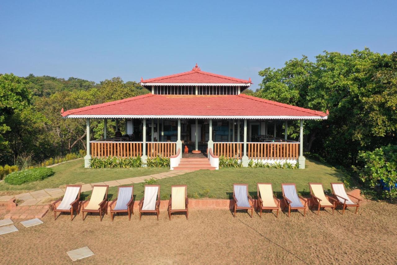 Porsu Hotel Canacona Exterior photo